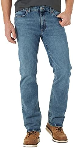 Lee Men's Legendary Regular Fit Bootcut Jean